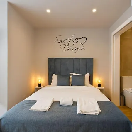 公寓 Aposentus - Marta's House 波尔图